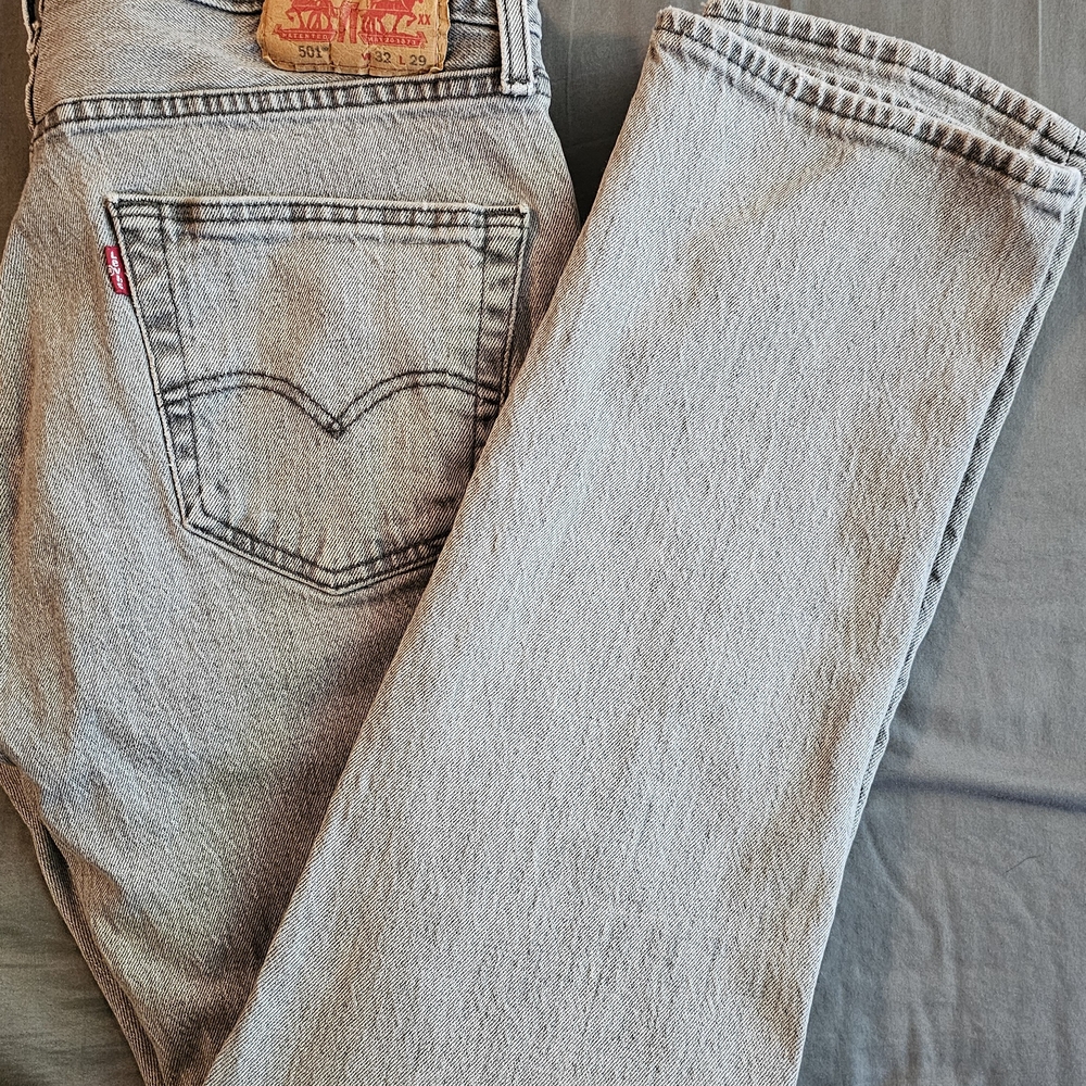 Levi's Light Gray Jeans